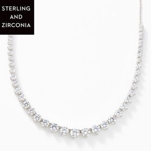 Everlasting Touchstone Crystal Necklace